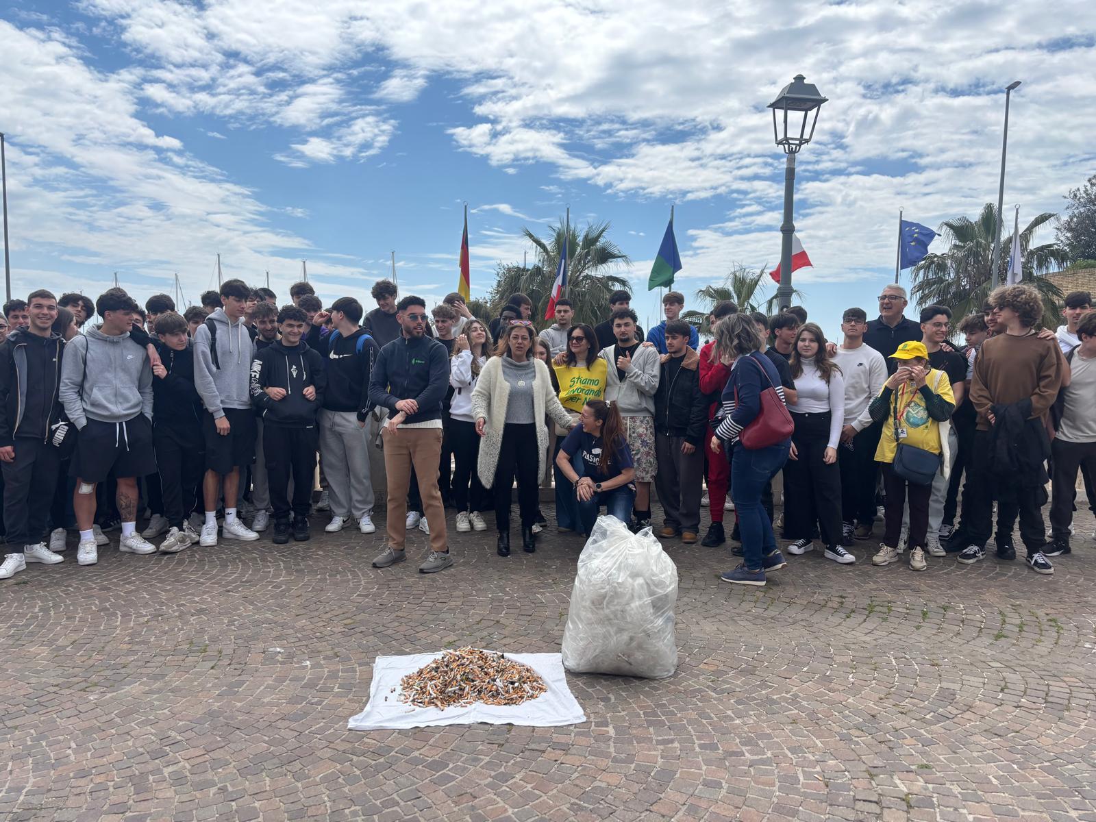 Plastic Free e Vaccari - Itis