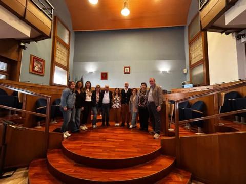 Gli insegnanti con il Sindaco Burrini e gli assessori Imperato e Iannone