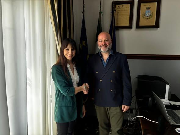Il Sindaco di Nettuno con il nuovo assessore Benedetta Albini
